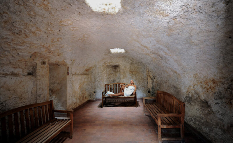 TERME DI AGNANO:AL VIA LE STUFE DI SAN GERMANO,NUOVA STRUTTURA DI SALUTE E BENESSEREUNICO ESEMPIO AL MONDODI SAUNE A CALORE SECCO NATURALE