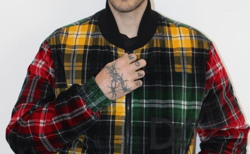 CARL BRAVE SI PREPARA PER CALCARE I PALCHI DELLA PENISOLA