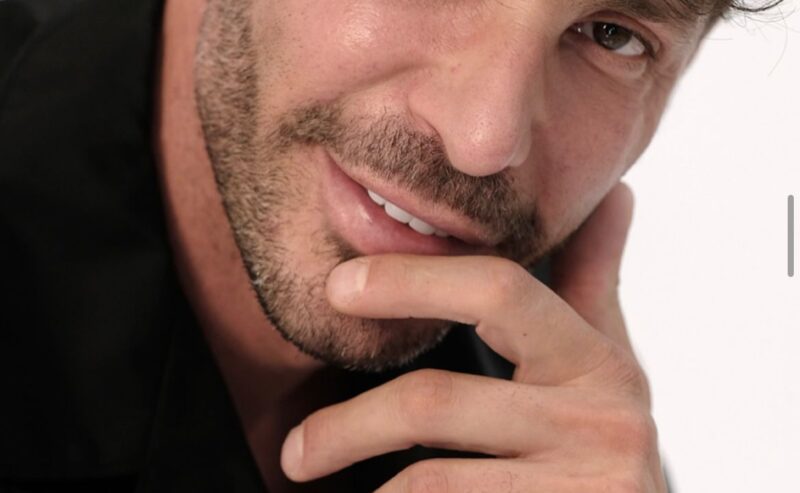 Salvatore Lioniello, ” il pizzaiolo con il cappello” debutta come attore al cinema nel film “Da cosa nasce cosa”