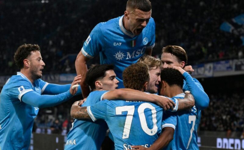IL NAPOLI HA BATTUTO LA JUVENTUS 2-1 E RESTA IMBATTUTO AL MARADONA