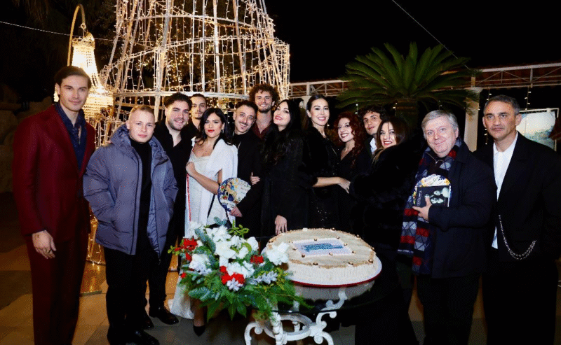 CONSENSI E APPLAUSI PER IL FASHION GOLD CHRISTMAS: L’HOTEL DEGLI ULIVI DI GRAGNANO HA OSPITATO L’EVENTO