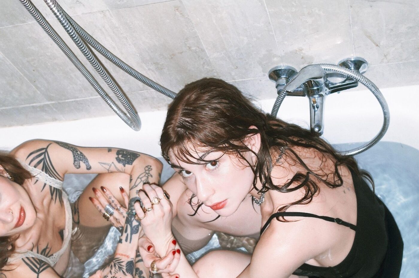 OTTOBRE: torna con “ragni”, il suo nuovo singolo, fuori oggi ovunque. Un brano sulla fine, ma soprattutto su ciò che resta.