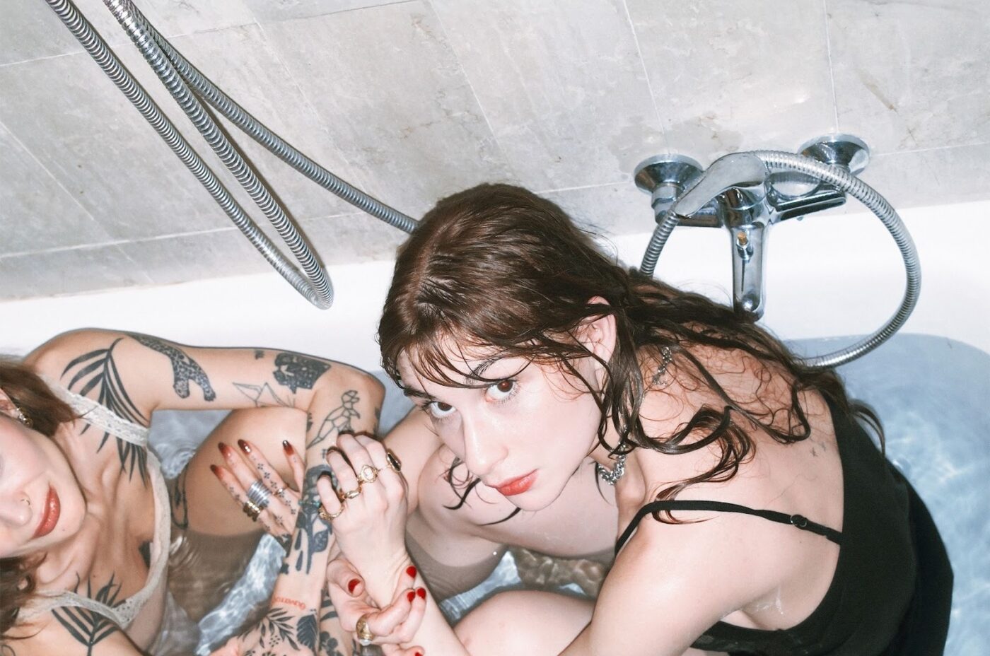 OTTOBRE ANNUNCIA OGGI IL NUOVO SINGOLO “ragni”