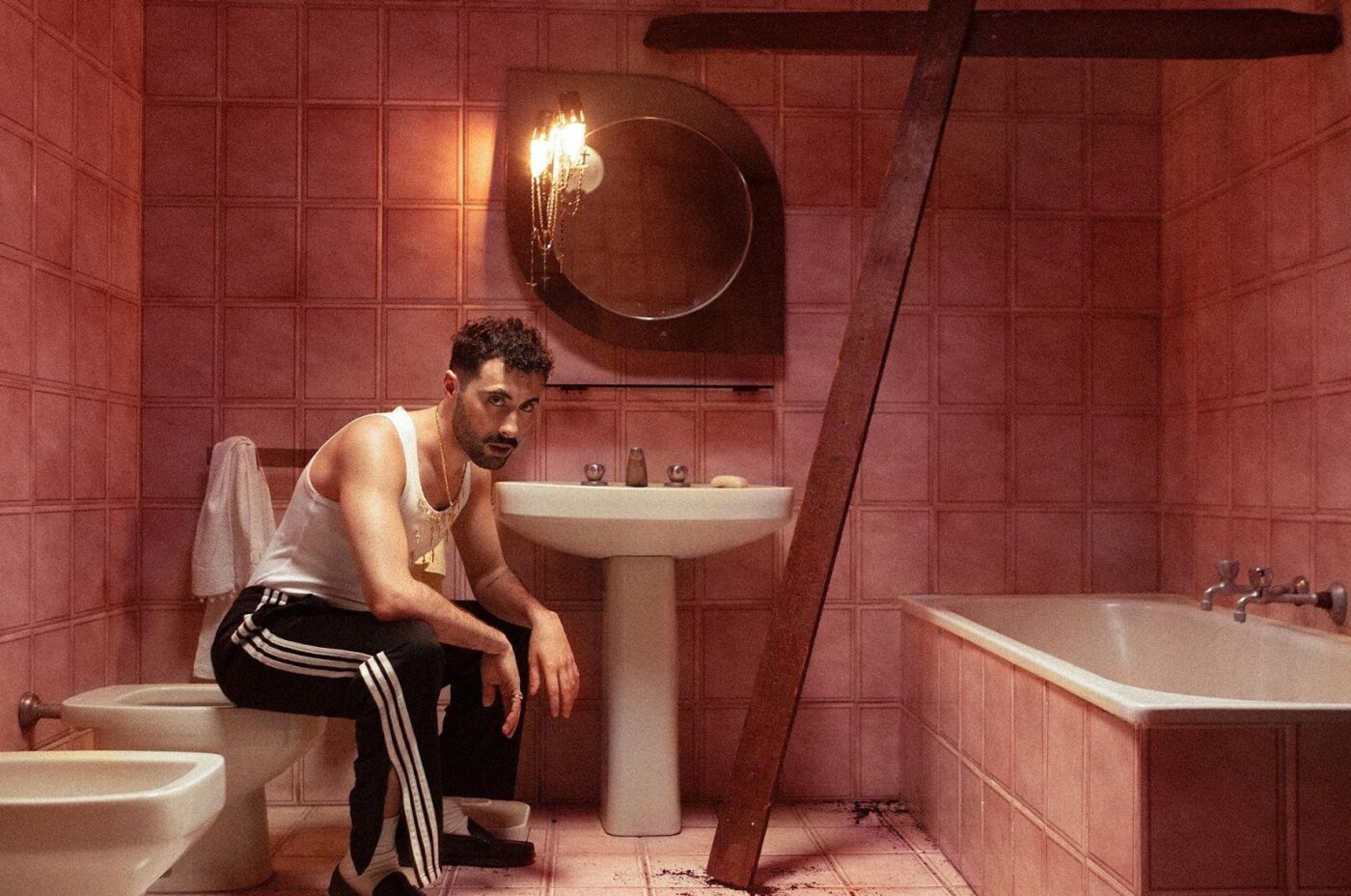 LABASCO ANNUNCIA OGGI IL NUOVO BRANO “MASANIELLO”