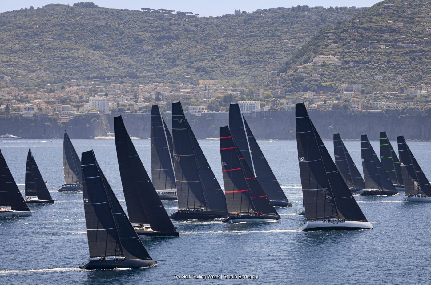 TRE GOLFI SAILING WEEK 2026: RECORD STORICO CON 211 PARTECIPANTI