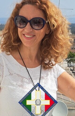 La Dott.ssa Anna Turrisi entra nella struttura dell’Associazione Parlamentare di Amicizia con gli Insigniti