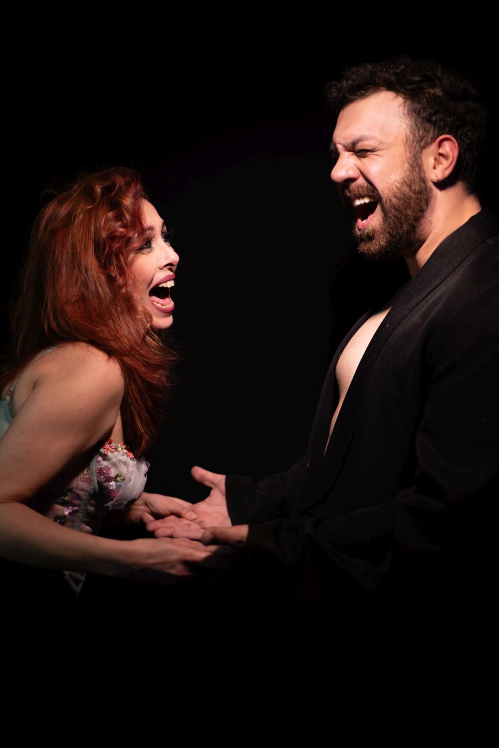“Manifesto”: Il nuovo singolo della coppia Manutsa e Ennio
