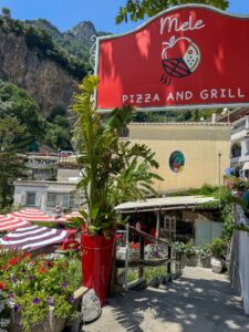 PIZZA COOKING POSITANO: ECCO LA NOVITA’ DEL MELE PIZZA AND GRILL A POSITANO