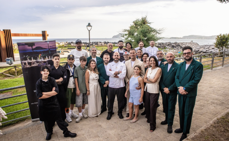 Pozzuoli protagonista del gusto: la Live Cooking Experience al White Chill Out Lungomare celebra l’eccellenza tra cucina, mare e grandi collaborazioni