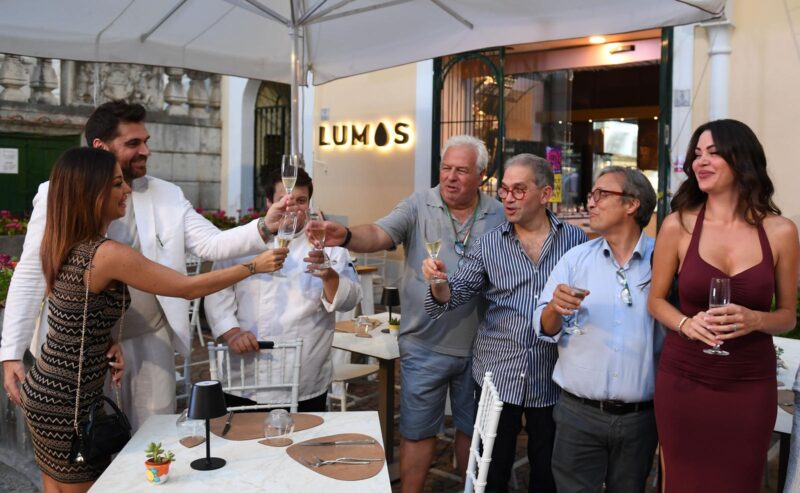 Minori inaugura l’Arena del Mare: sulla spiaggia il nuovo palcoscenico dell’estate 2026