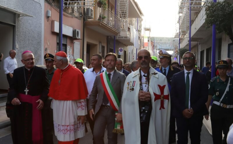 La visita del cardinale Zuppi a Trentola Ducenta