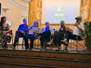 Longobardi, grande emozione al Teatro Don Silvio Celaschi per L’amore rubato: storie di violenza di genere