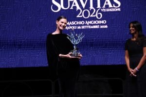 Il Premio Artis Suavitas illumina il Maschio Angioino: tante personalità premiate