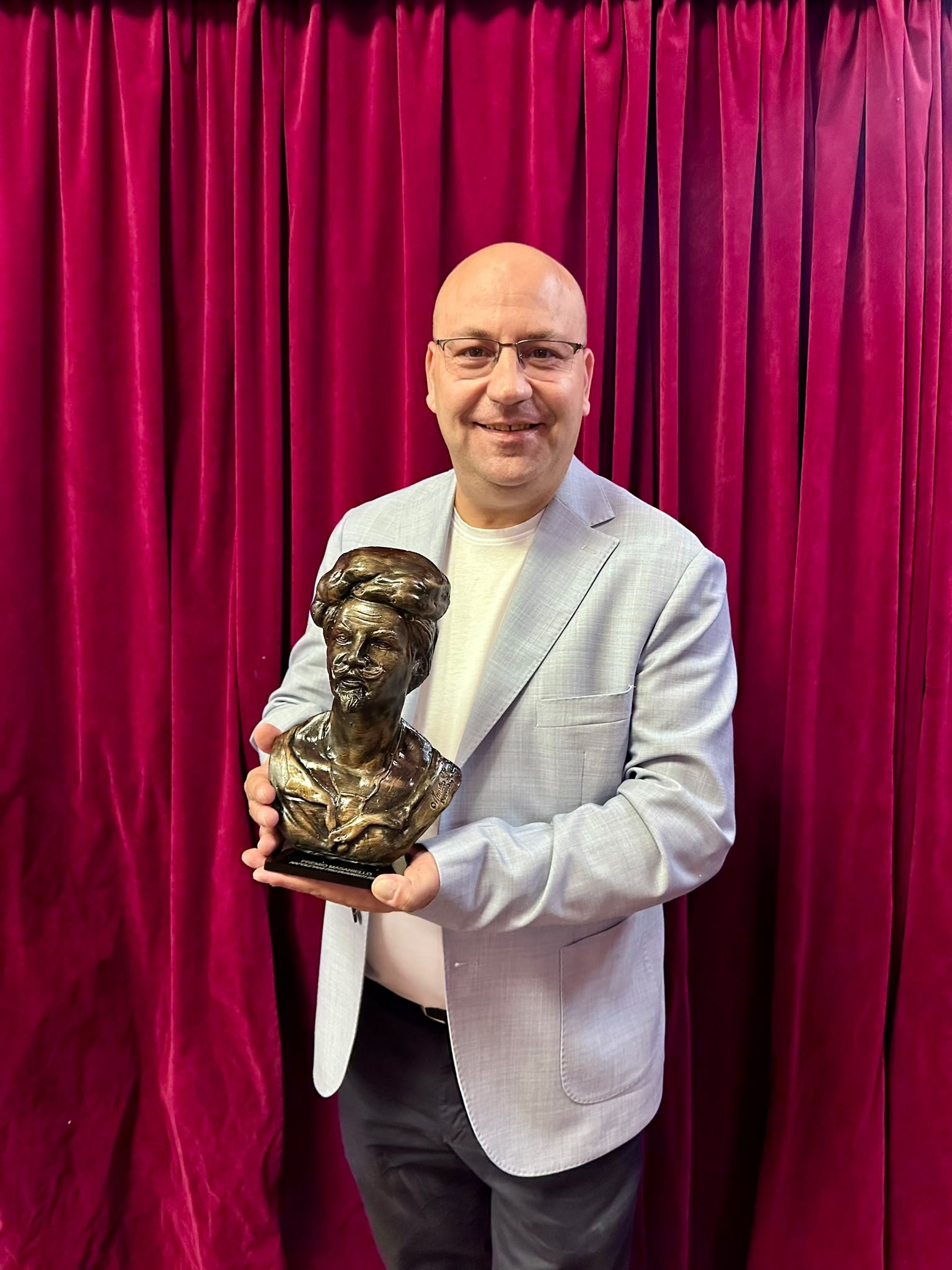 Premio Masaniello 2026 a Salvatore Di Matteo: l’arte bianca e la tradizione partenopea al centro del riconoscimento