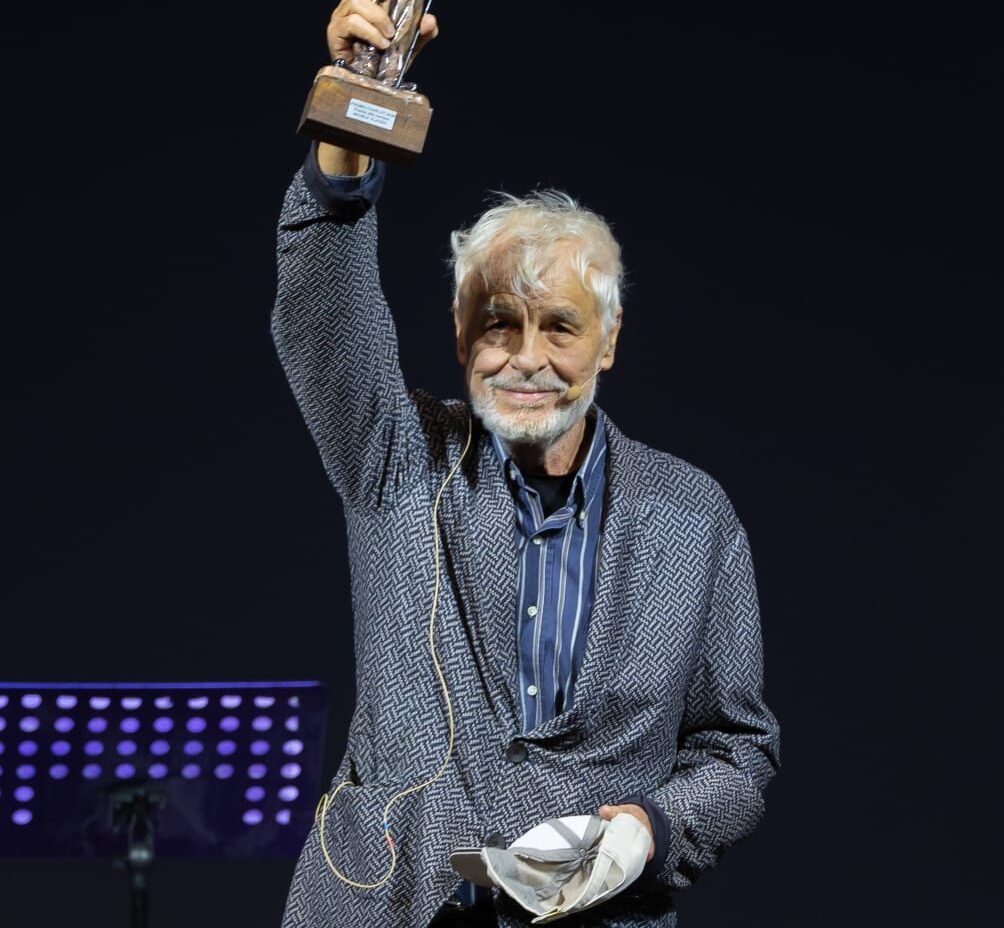 PREMIO CHARLOT CON LA SUA ANIMA COMICA ANCHE NEL 2026