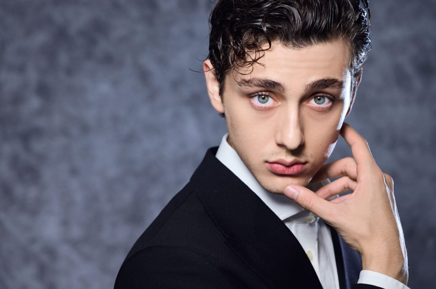 LUIGI ZENO, CINEMA E IMPEGNO SOCIALE: DAL BULLISMO A NETFLIX E RAI 1